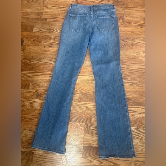 White House Black Market High-Rise Novelty Pocket Bootcut Jean Size 6 - Picture 6 of 15